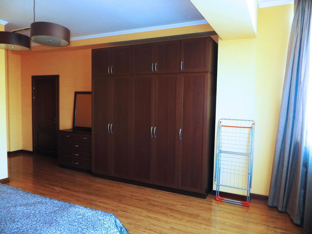 Bishkek House Apartament Eksteriør billede
