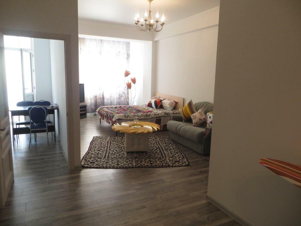 Bishkek House Apartament Eksteriør billede